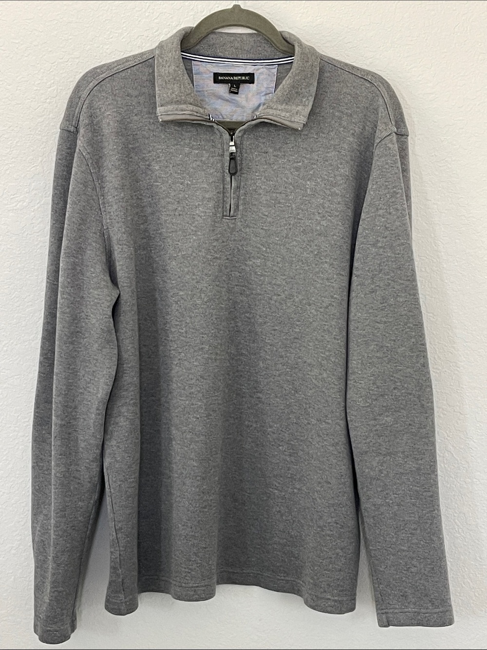 Banana Republic Men’s L Gray 1/4 Zip Pullover Cotton Navy Elbow Patch